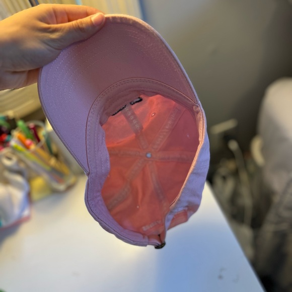 Women’s Pink Vineyard Vines Hat - Picture 3 of 5